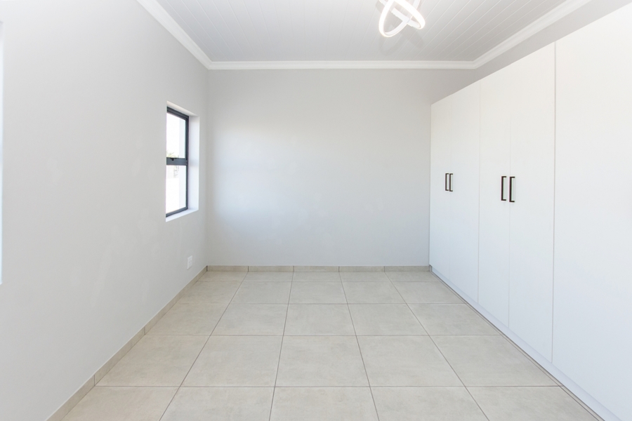 3 Bedroom Property for Sale in Velddrif Western Cape